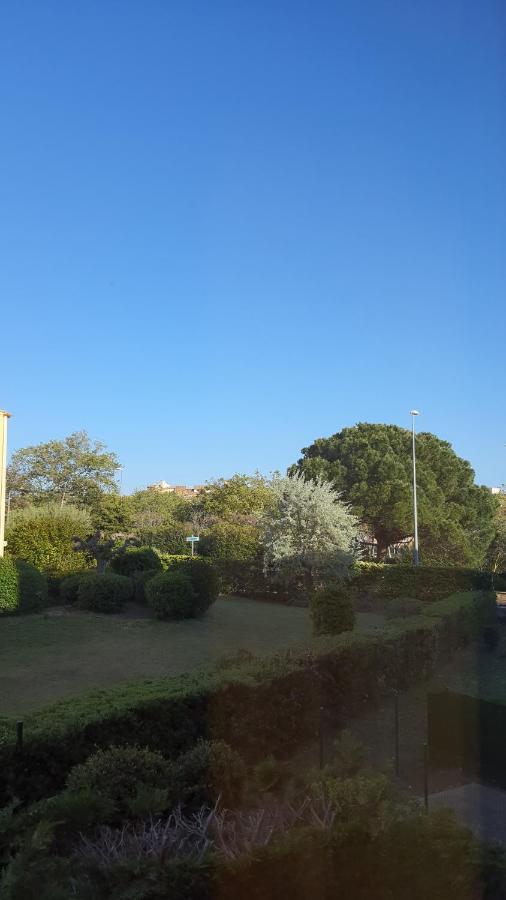 Appartement 16 Le Cap D'agde Avec Parking Prive Proche Du Centre *
